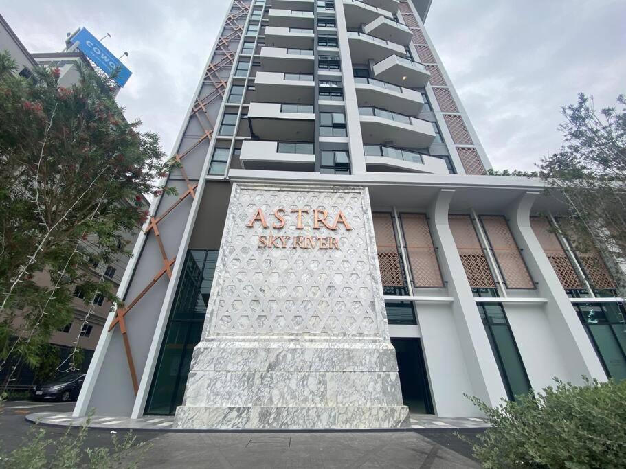 New & Cozy 2 Bedroom @ The Astra Sky River Chiang Mai Dış mekan fotoğraf